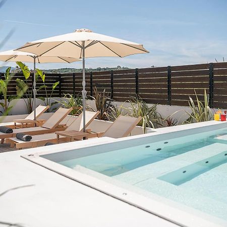 Sol Luxury Apartment - Close To The Beach With A Private Mini Pool Hanya Dış mekan fotoğraf