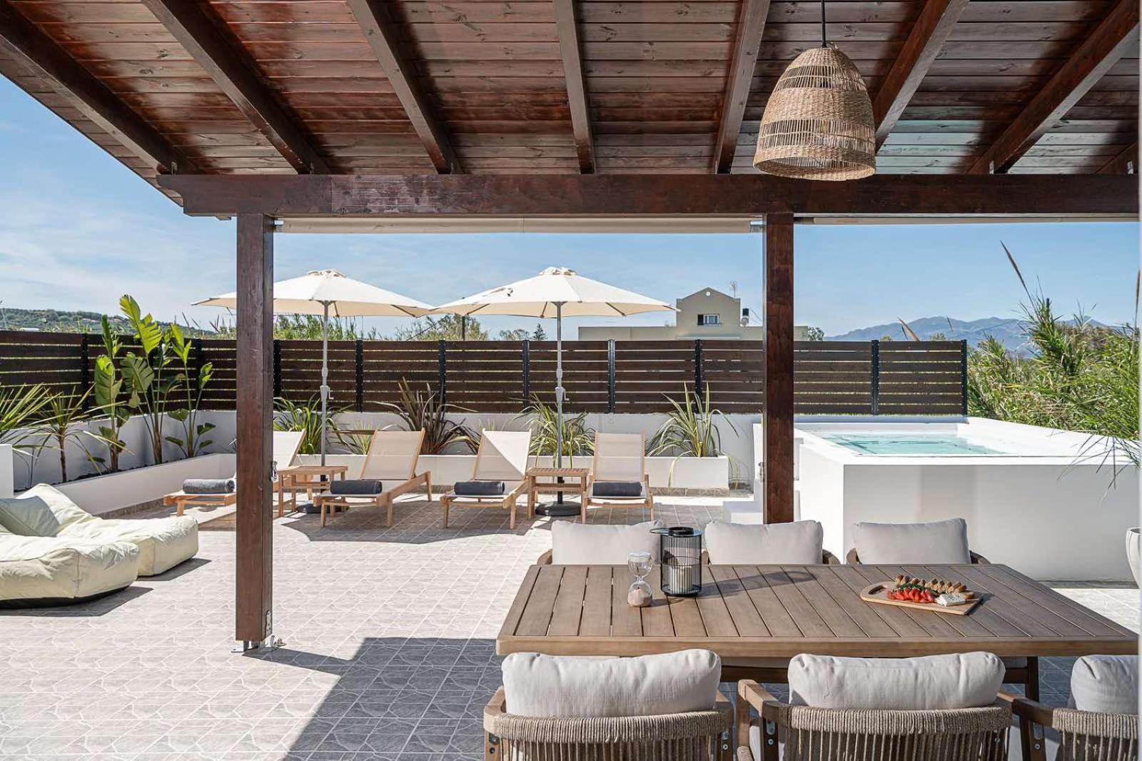 Sol Luxury Apartment - Close To The Beach With A Private Mini Pool Hanya Dış mekan fotoğraf